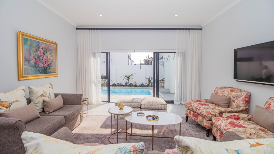4 Bedroom Property for Sale in Sandown Western Cape